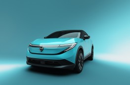 Nissan Leaf, 2025, front